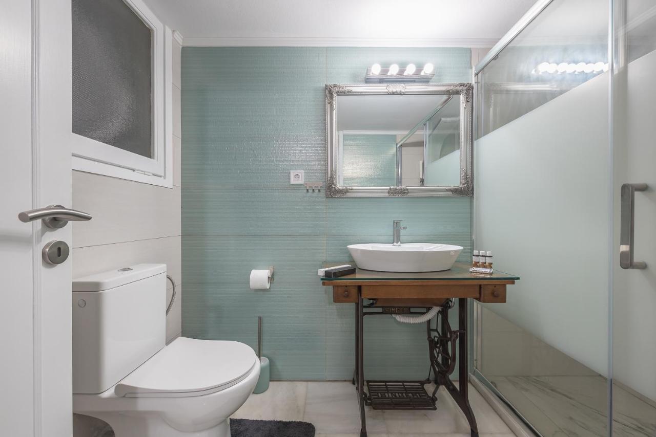 Apartment Stylish Luxury At Ampelokipi Metro Station *