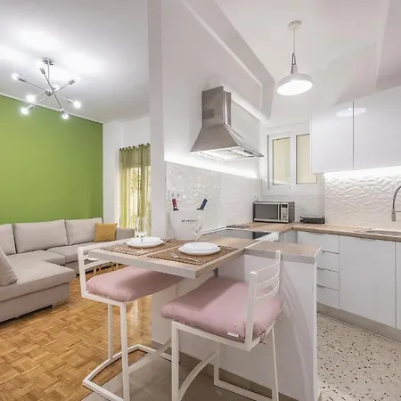 Stylish Luxury Apartment At Ampelokipi Metro Station Athènes Extérieur photo