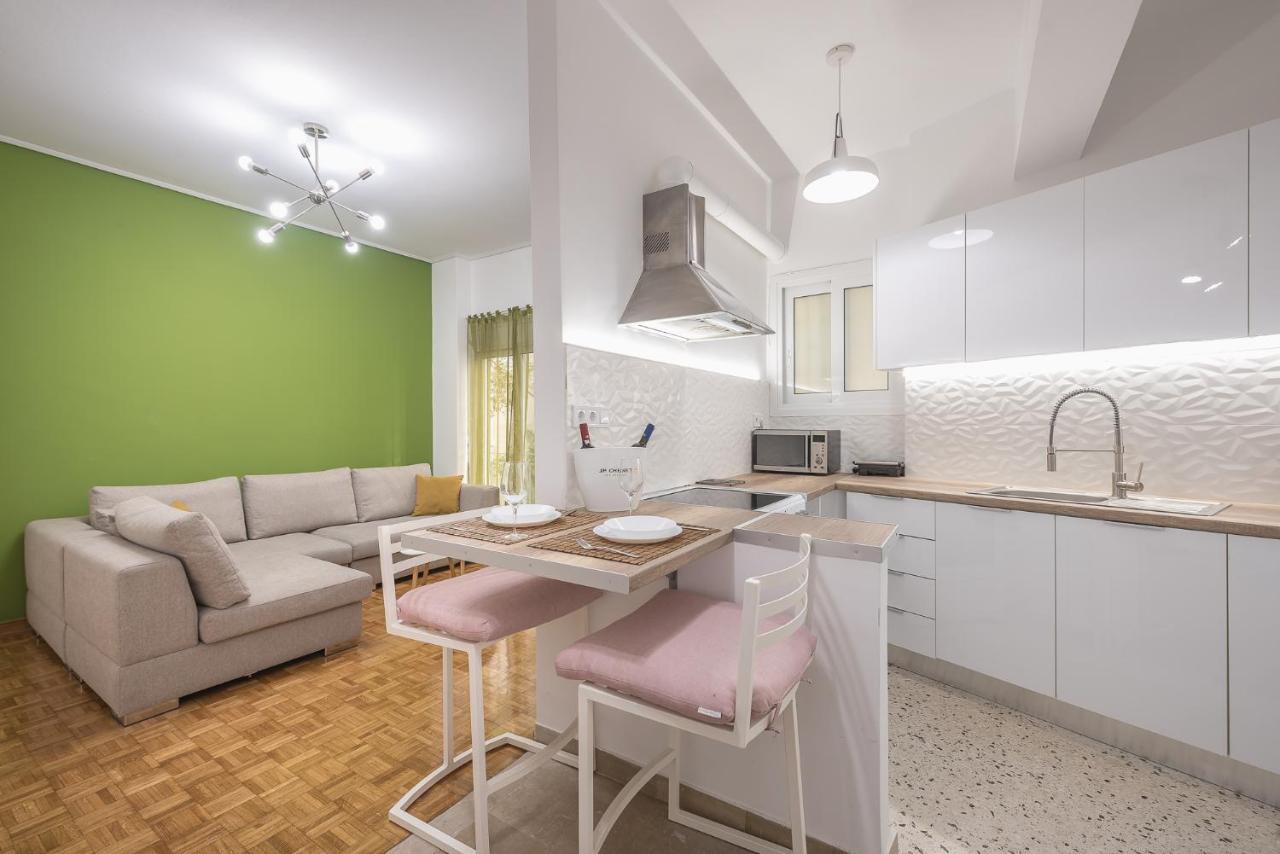 Stylish Luxury At Ampelokipi Metro Station Apartmán *